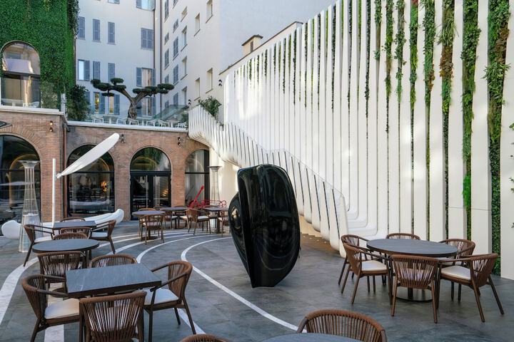 Hotel Exterior 98 of 105