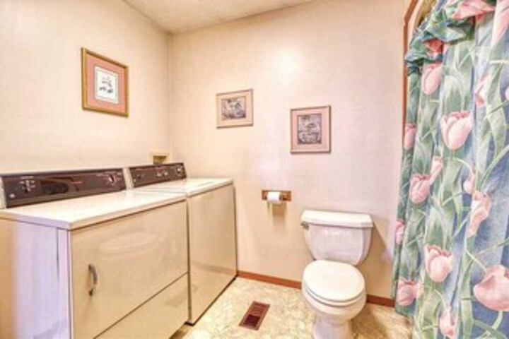 Room 60 of 62