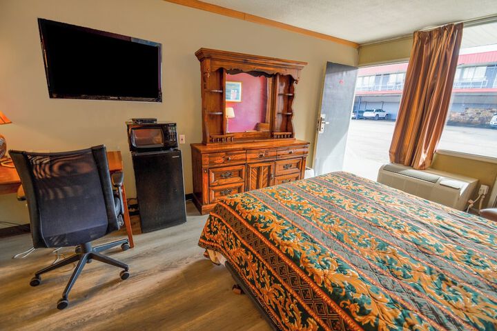 Room 15 of 57