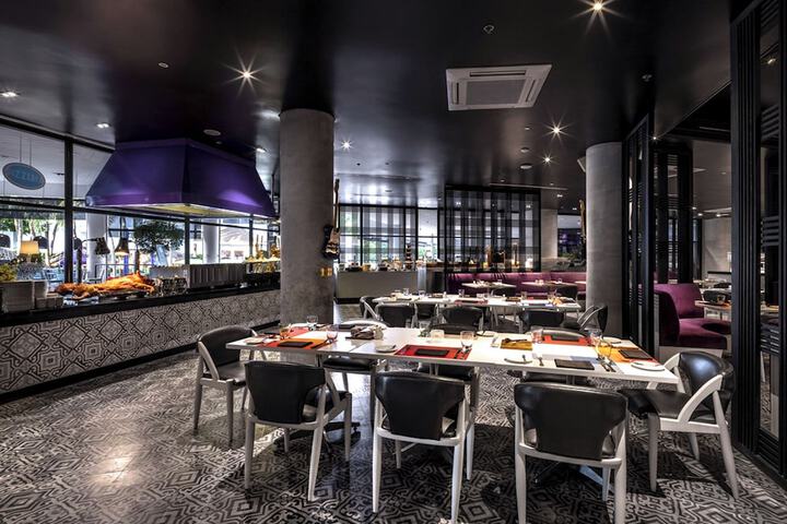 Dining 98 of 126