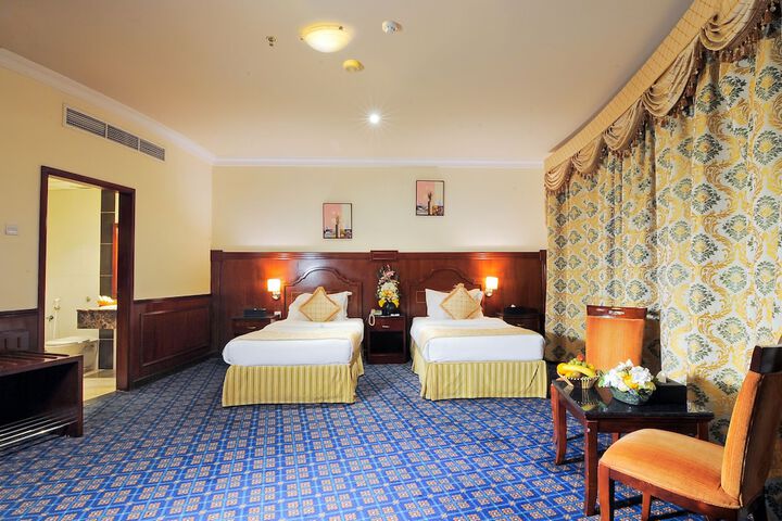 Room 8 of 71