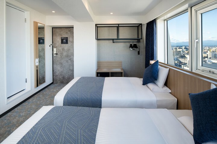Room 20 of 79