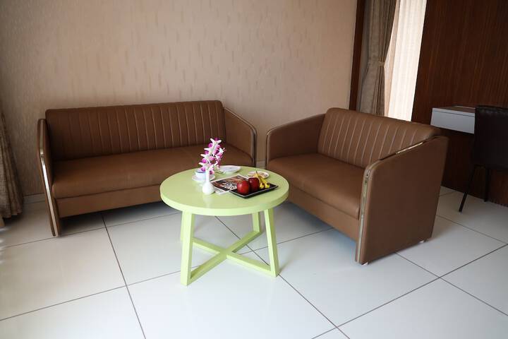 Room 27 of 118