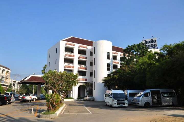 Hotel 58 of 59