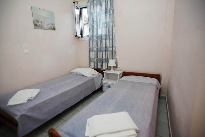 Room 18 of 53