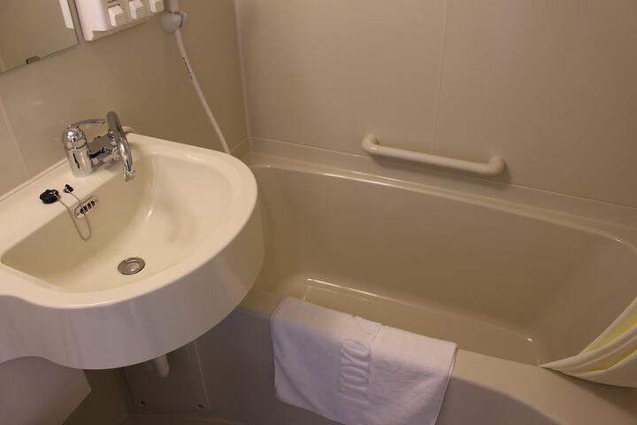 Clean Restrooms