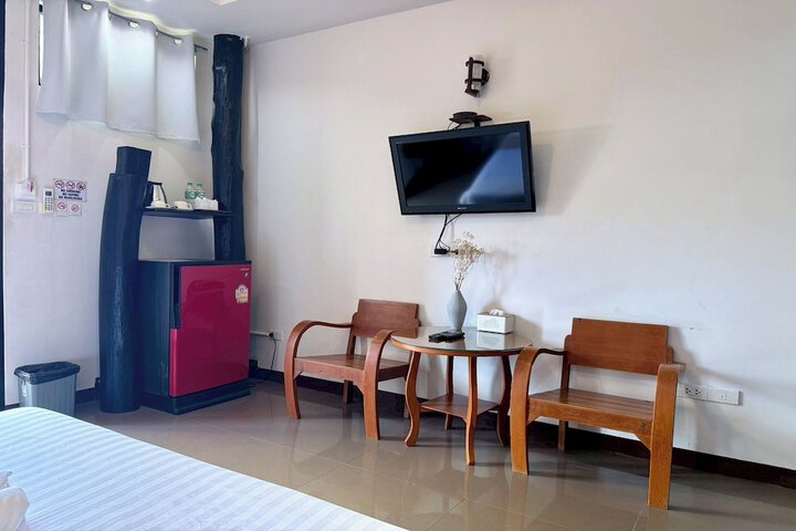 Room 11 of 60