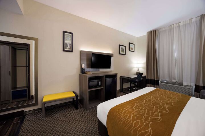 2 Queen Beds (21 of 22)