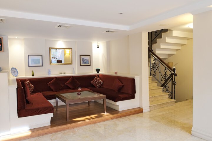 Lobby Entry
