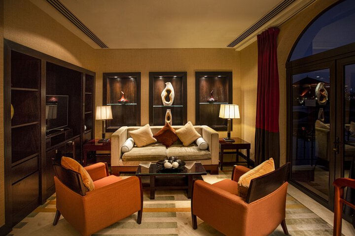 Room 23 of 123