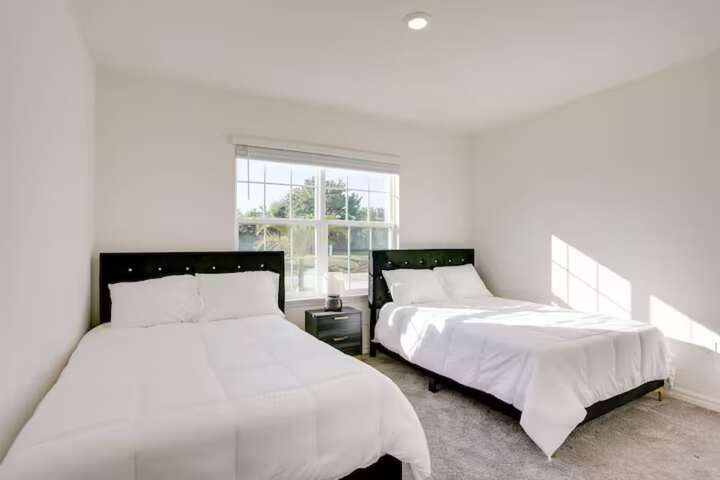 Room 5 of 24