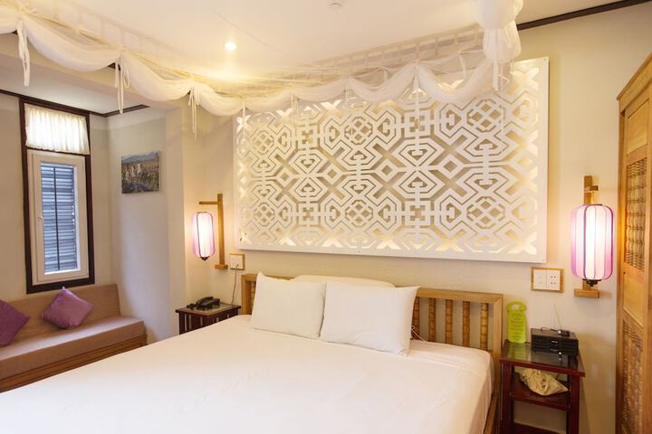 Room 8 of 57