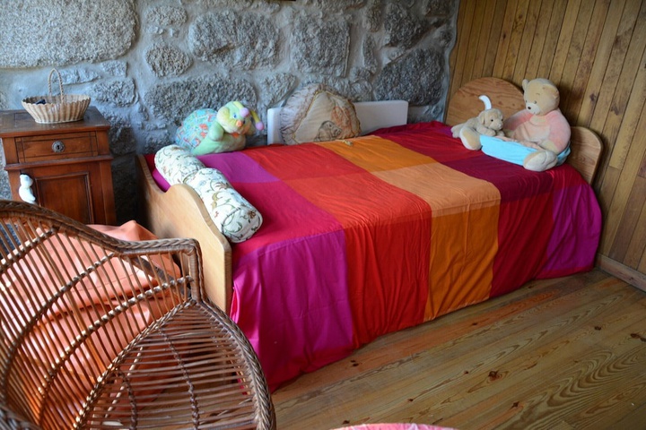 Room 2 of 12
