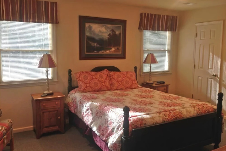 Room 2 of 17
