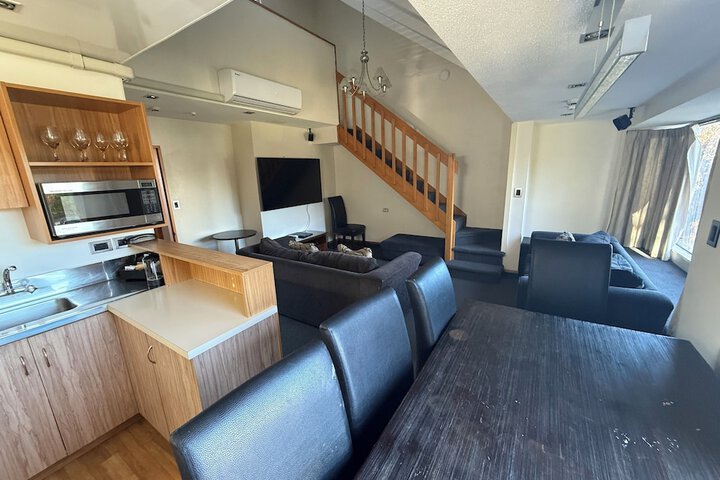 Room 70 of 165