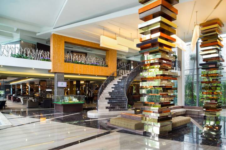Lobby Entry