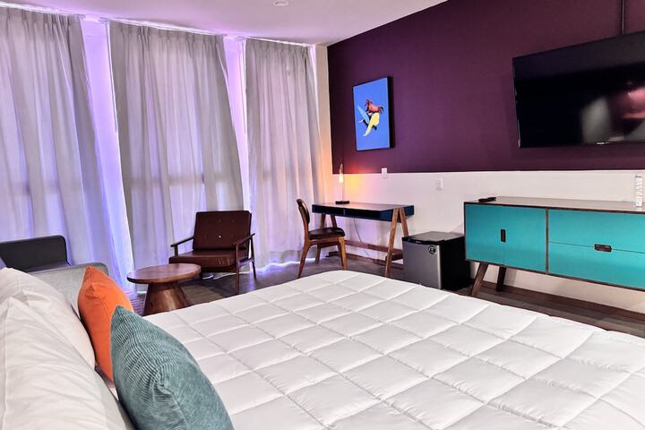 Room 13 of 40