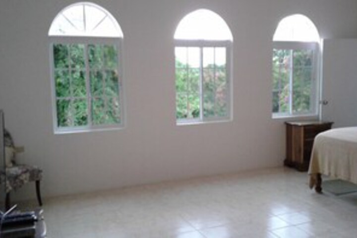 Room 22 of 28