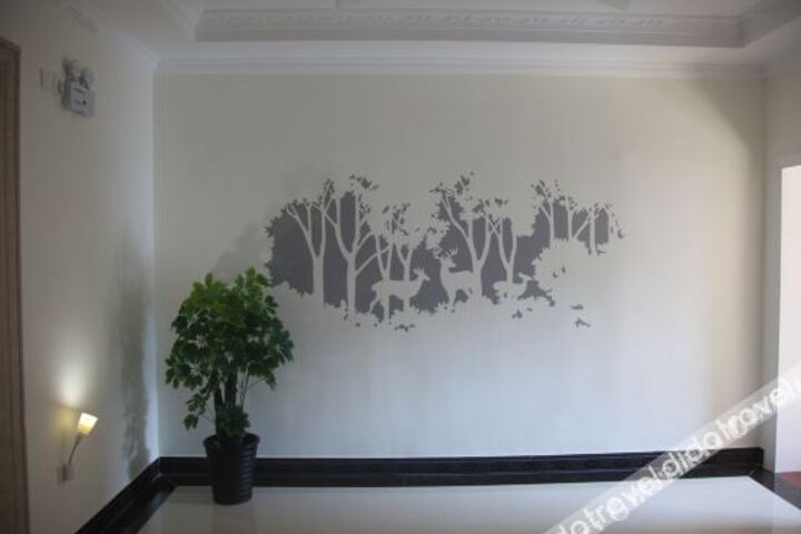 Hotel Interior 6 of 18