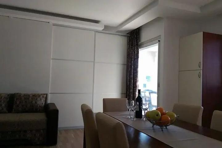 Room 3 of 14