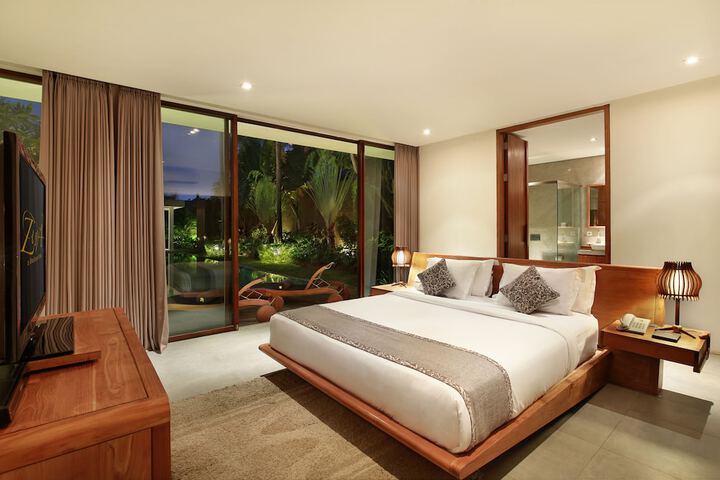 Room 14 of 85