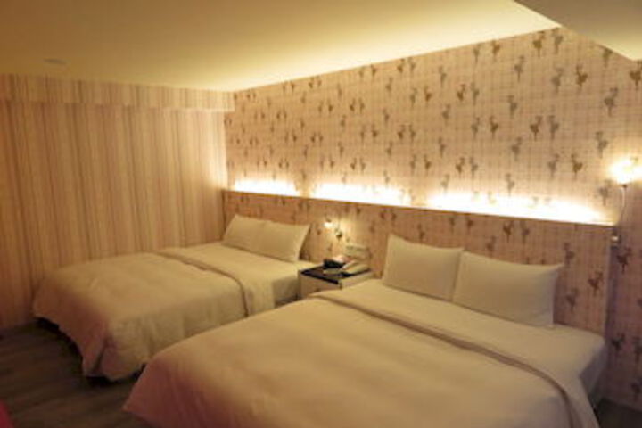 Room 34 of 45