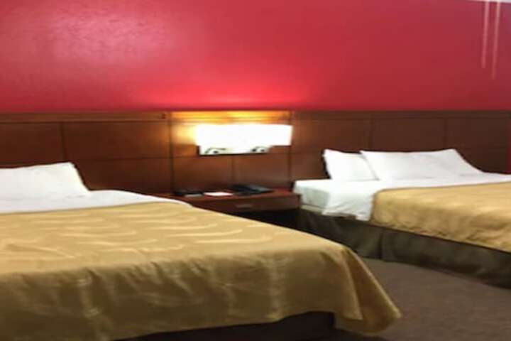 2 Double Beds (4 of 20)