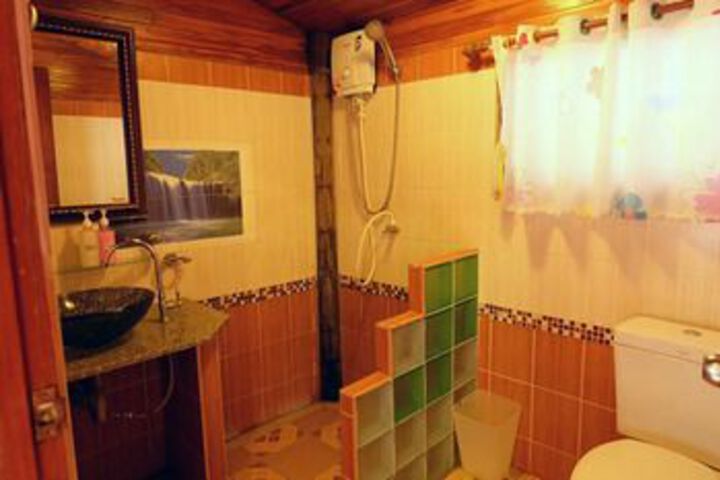 Room 2 of 11