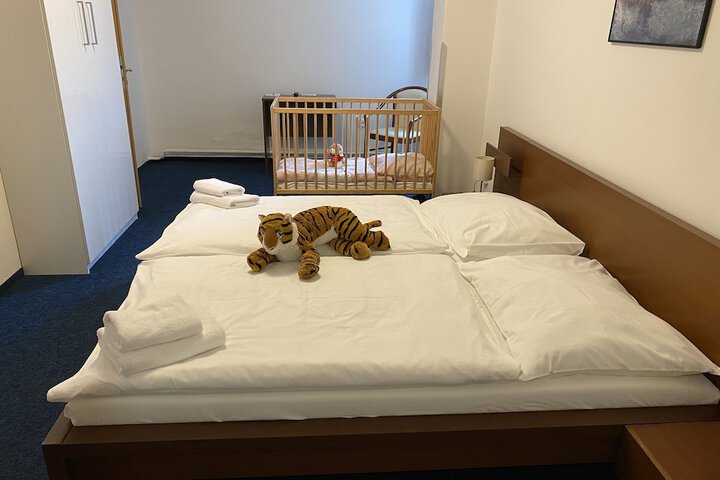 Room 30 of 60