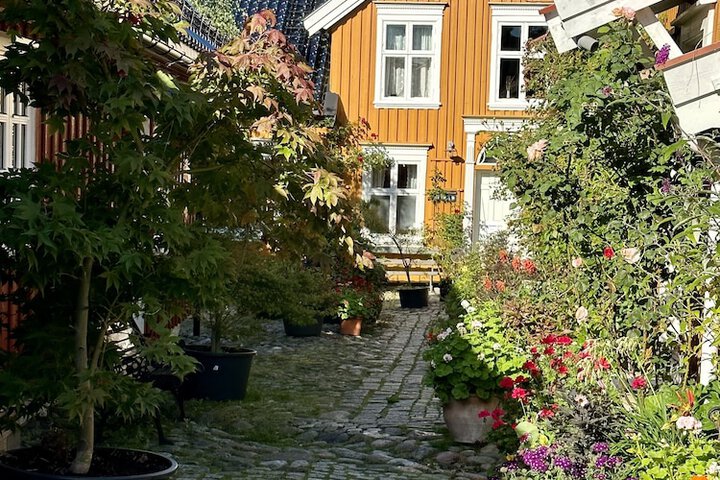 Hotel Exterior 53 of 68