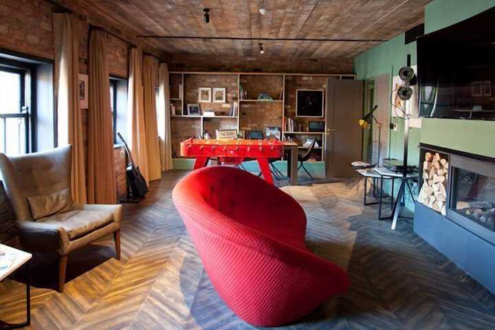 Room 44 of 70