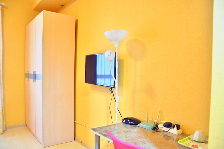 Room 6 of 31