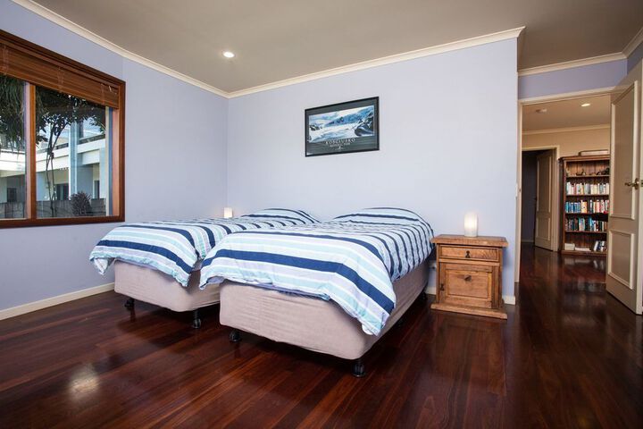 Room 5 of 21