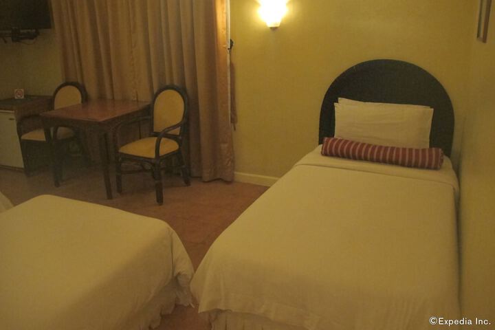 Room 17 of 57