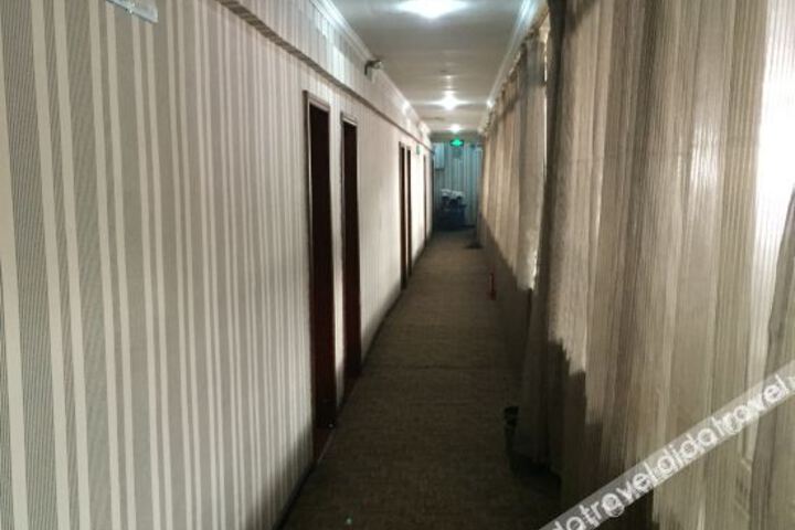 Hotel Interior 22 of 30