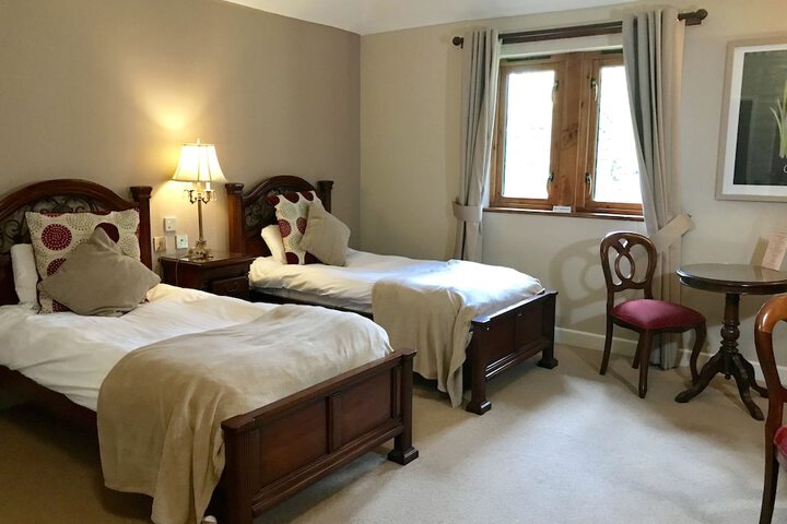 Room 3 of 36