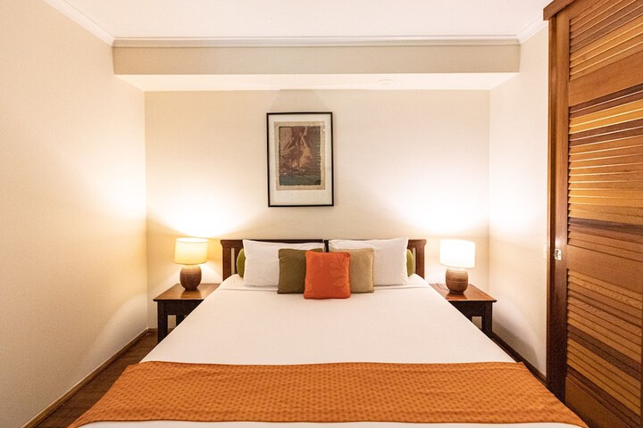 Room 22 of 142