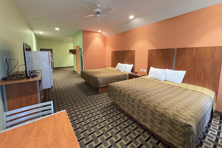 Room 20 of 66
