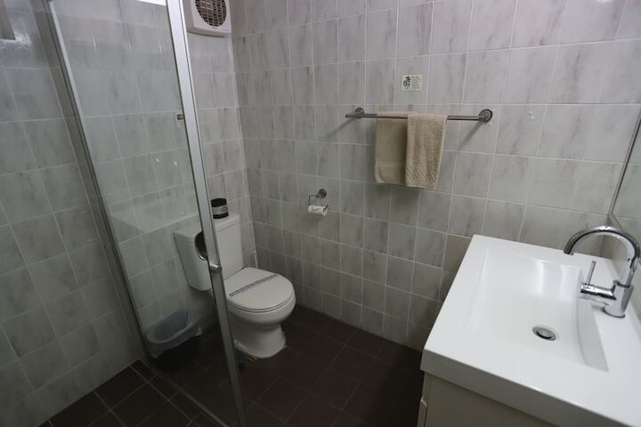 Room 40 of 56