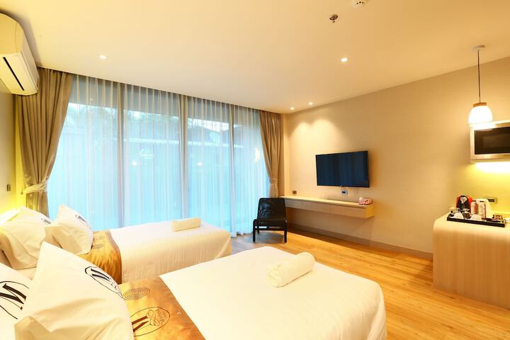 Room 28 of 95