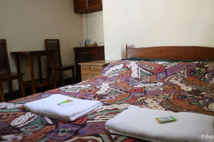 Room 6 of 22