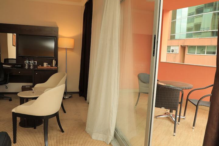 Room 26 of 66