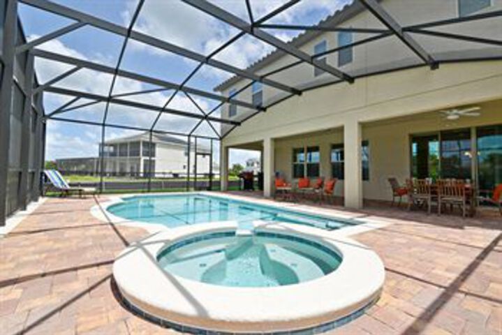Pool 73 of 81