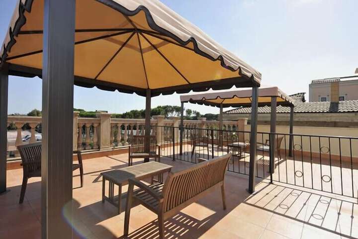Terrace/Patio 37 of 39