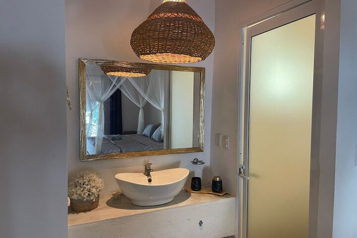 Room 21 of 36