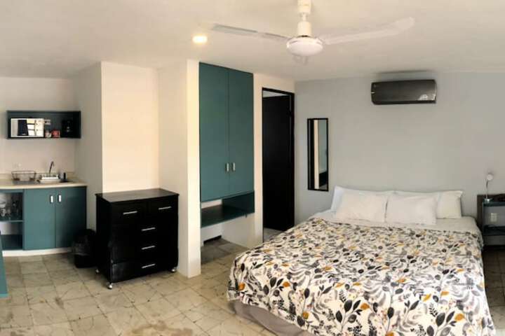 Room 7 of 34