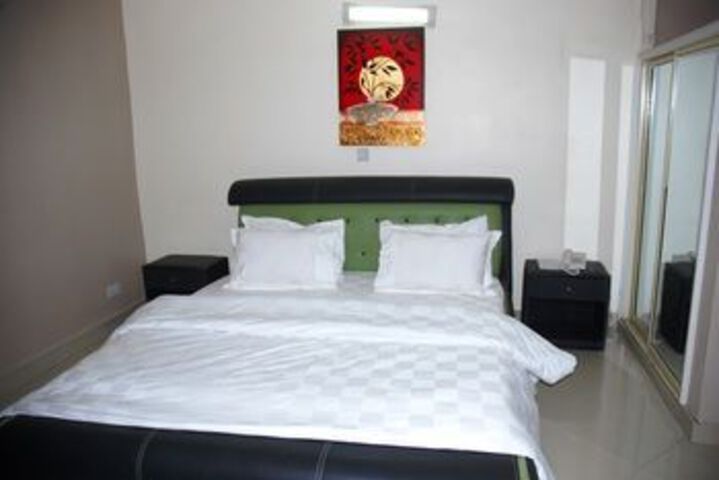 Room 5 of 21