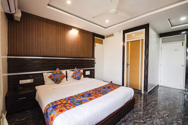 Room 12 of 29