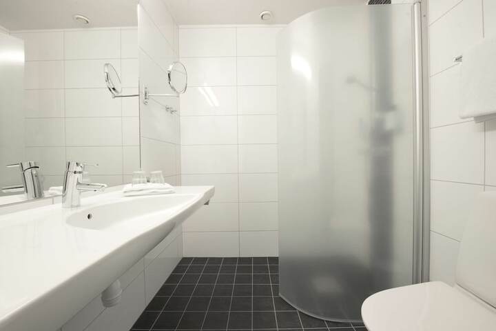 Clean Restrooms