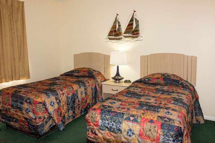 Room 4 of 47